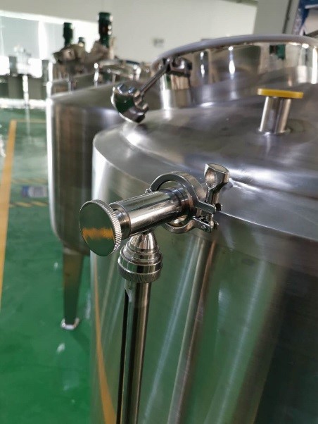 醬油生產線 醬油生產線